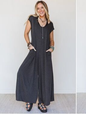 NWT Three Birds Nest Daphne Jumpsuit 🩶